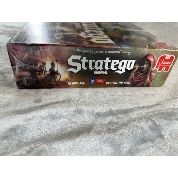 Stratego Original Version, Capture the Flag Strategy Board Game - Picture 7 of 10